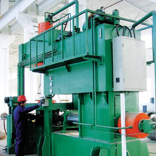 不锈钢弯头推制设备